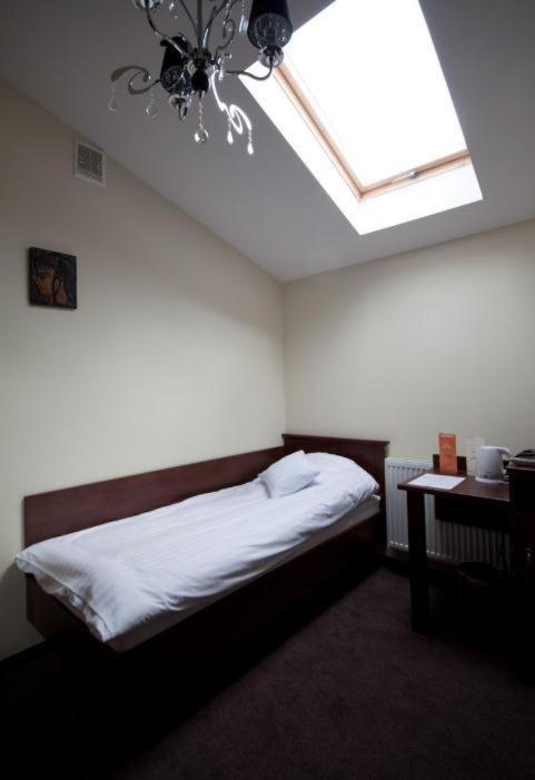 Noclegi Nad Oslawa Zagorz Room photo