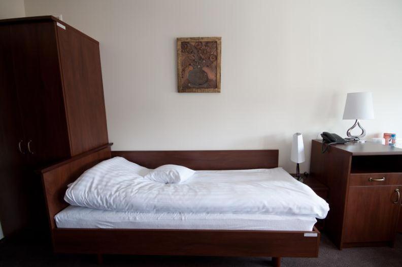Noclegi Nad Oslawa Zagorz Room photo