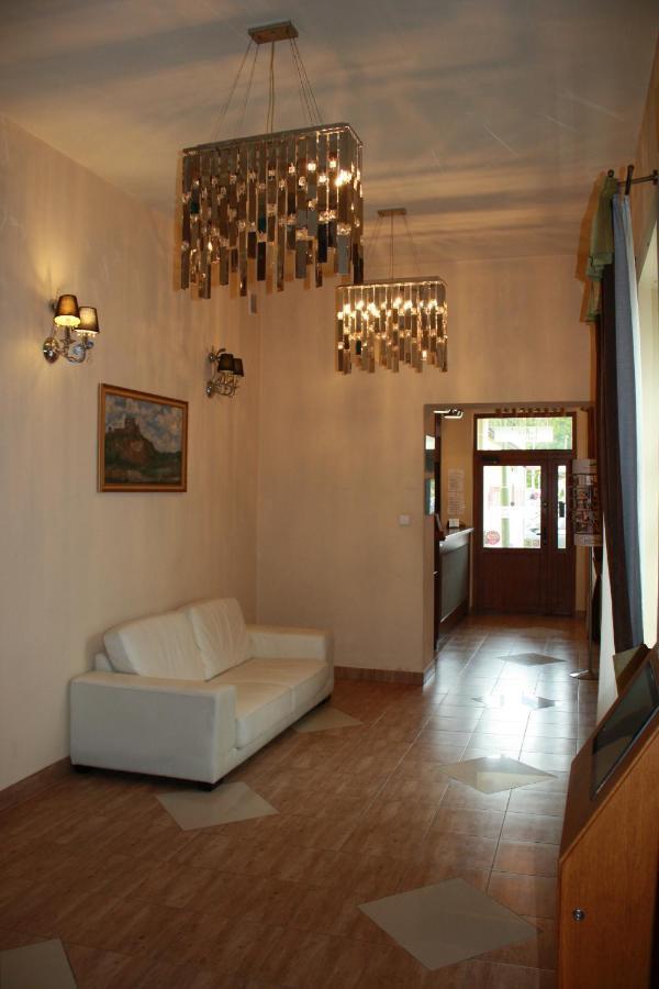 Noclegi Nad Oslawa Zagorz Exterior photo